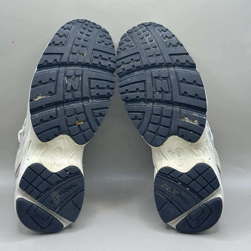 NEW BALANCE  725V1 LIFE STYLE SNEAKERS / Men's 7.5 / Women's 9 - Picture 8 of 8